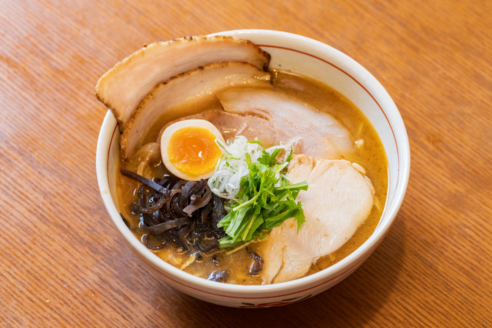 石臼挽きと自家製麺